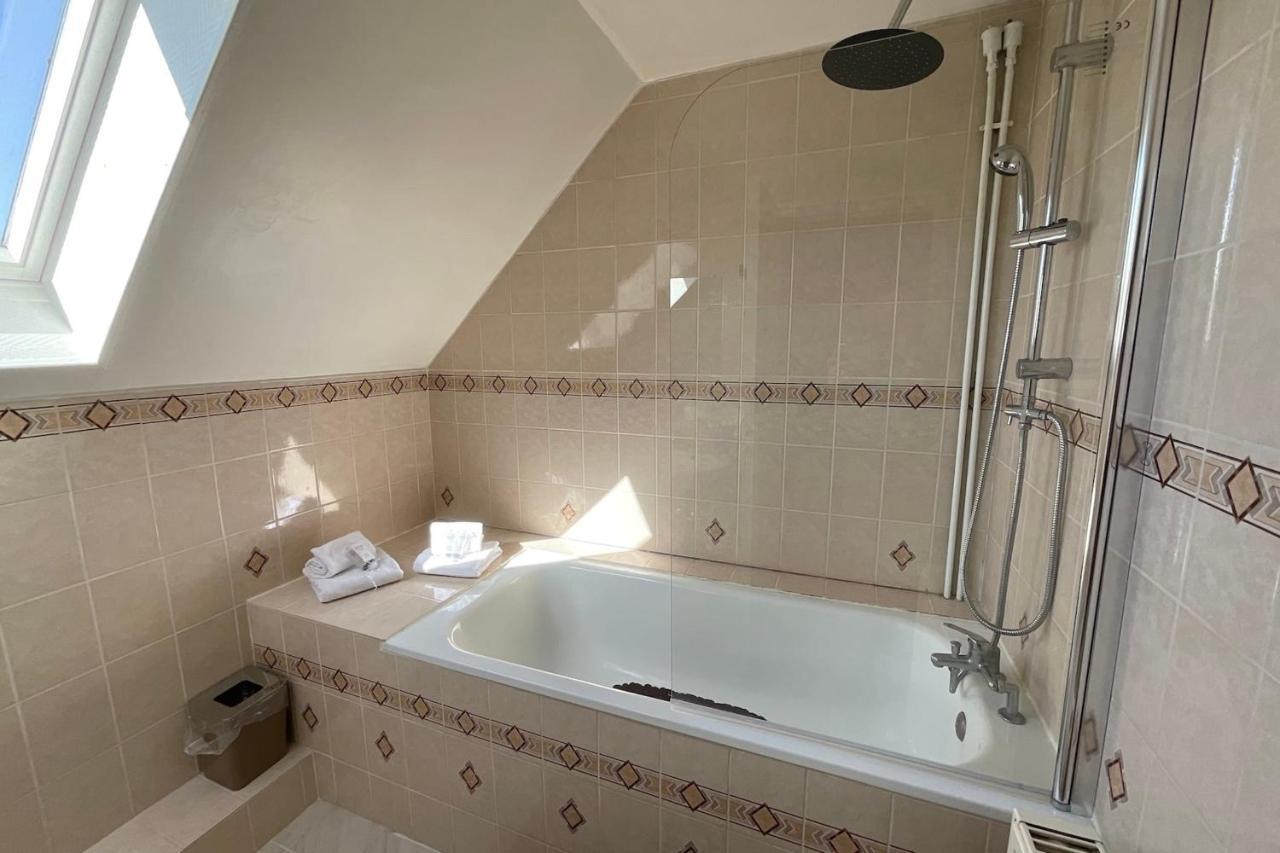 House With Garden In The Centre And Near Beach Ouistreham Ngoại thất bức ảnh